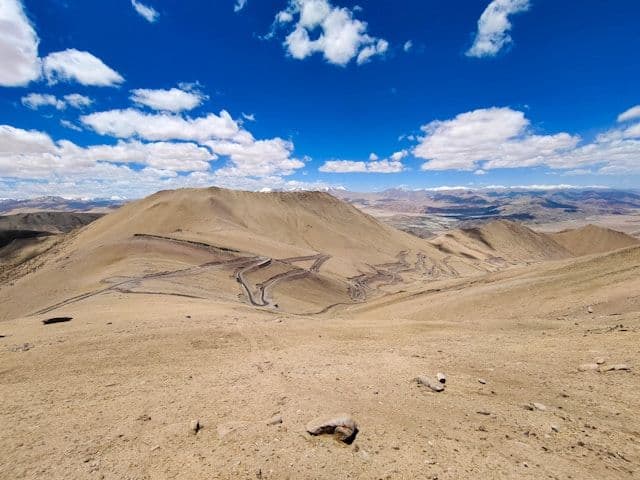 Drive Up to Umling La and Discover What the Edge of the Sky Feels Like