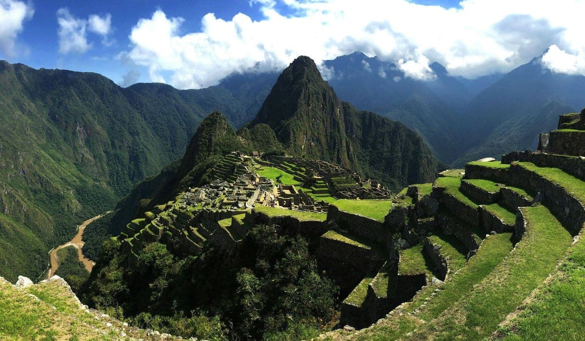 Beyond the Postcard: My Adventure at Machu Picchu's Edge